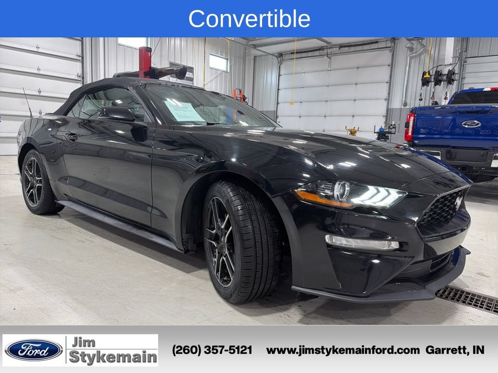 Used 2020 Ford Mustang Premium RWD image 10