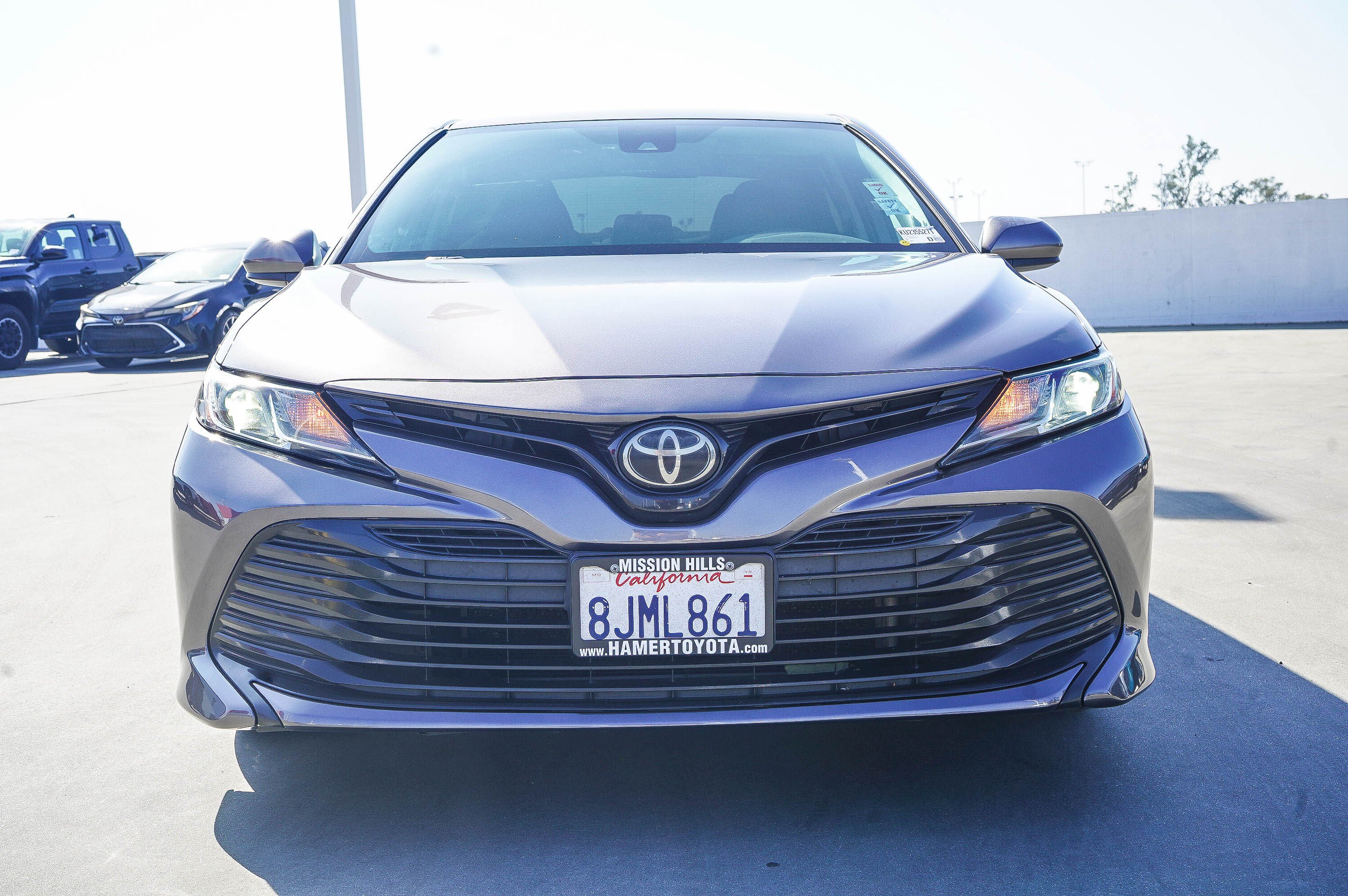 Used 2019 Toyota Camry LE w/ Carpet Mat Package FWD image 2