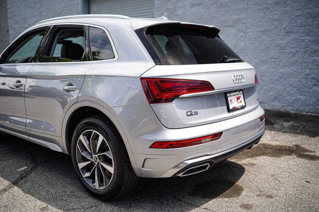 Used 2023 Audi Q5 2.0T Premium Plus w/ Premium Plus Package AWD/4WD image 12