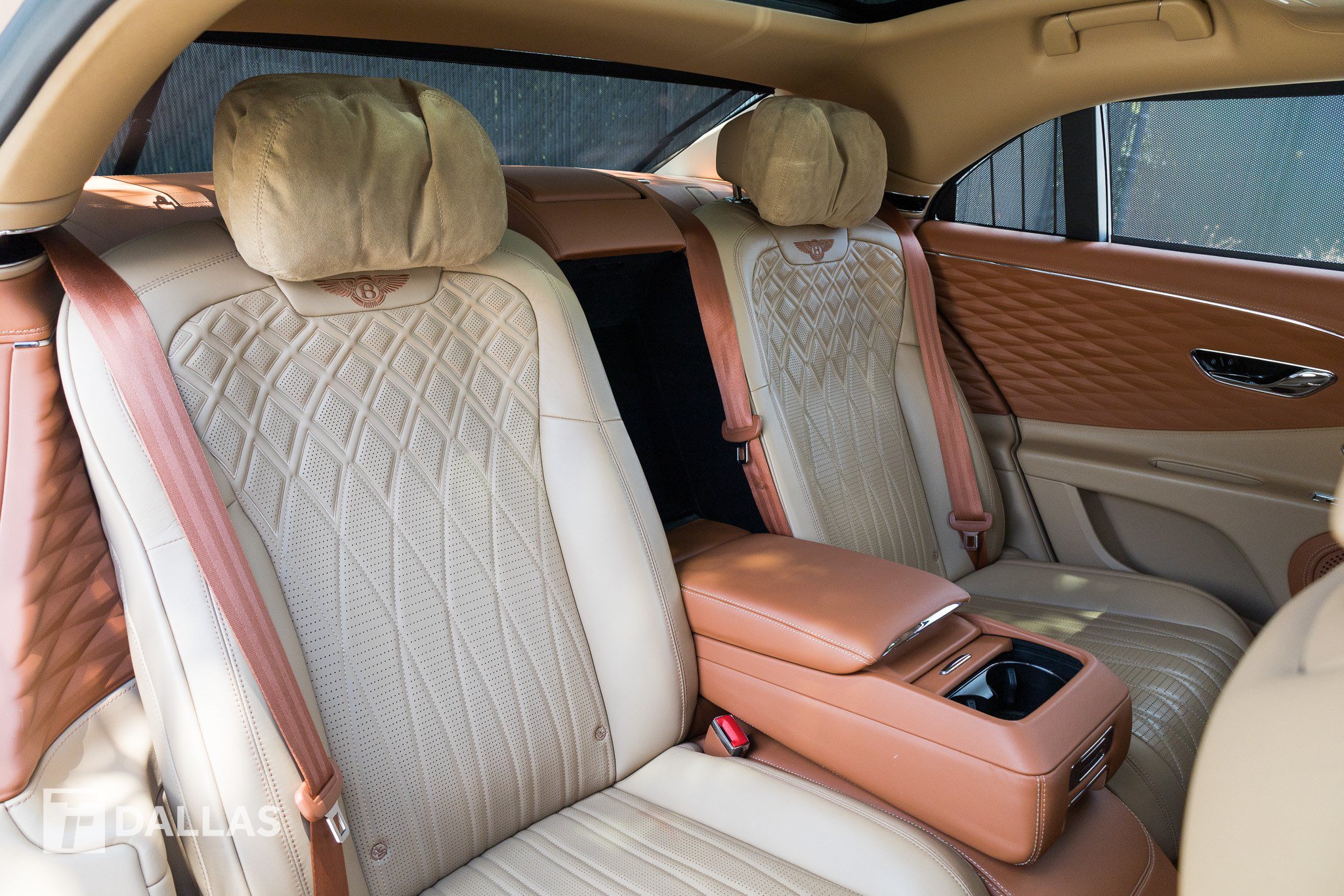 Used 2022 Bentley Flying Spur W12 AWD/4WD image 42
