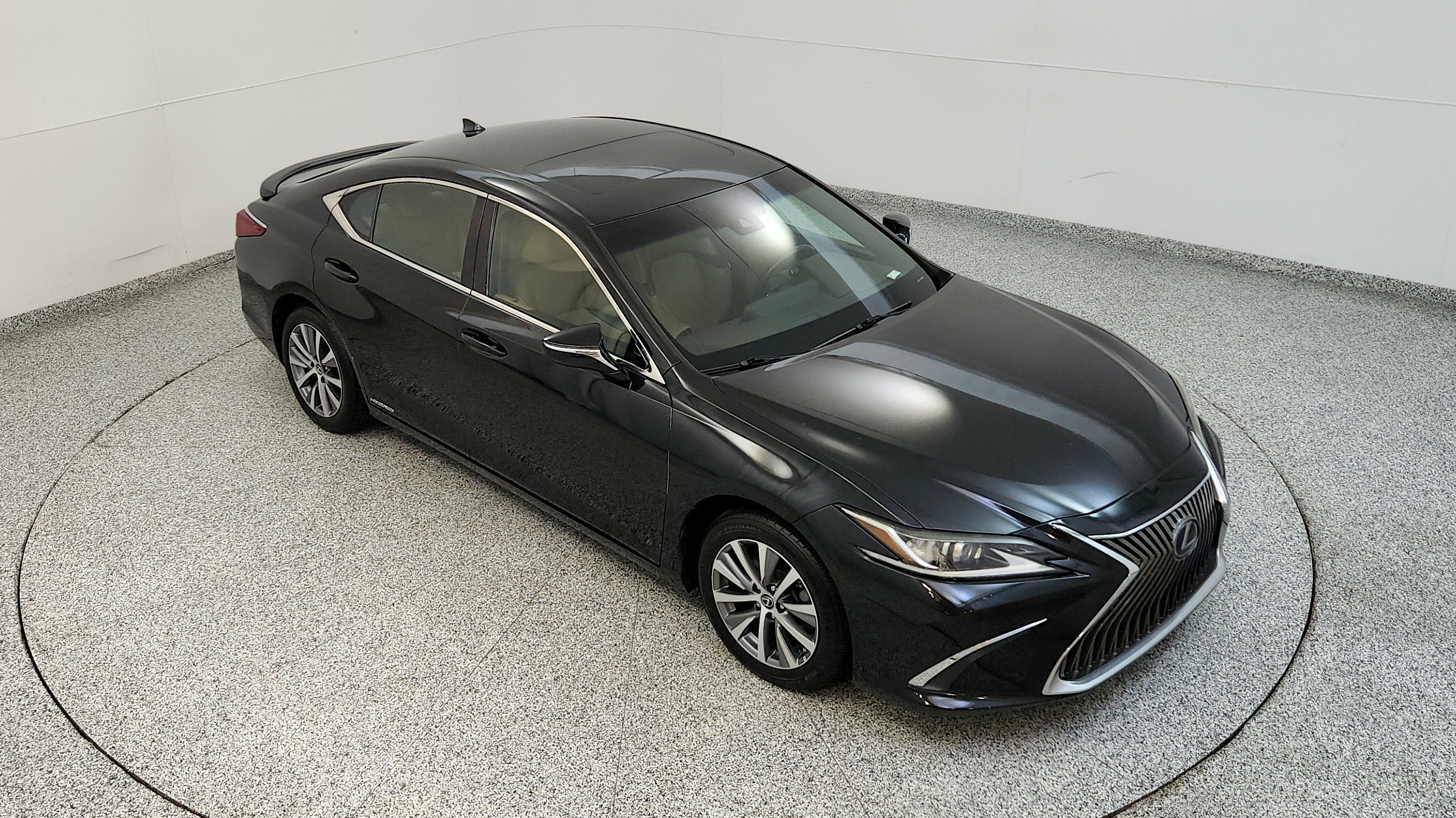 Used 2020 Lexus ES 300h w/ Premium Package FWD image 13