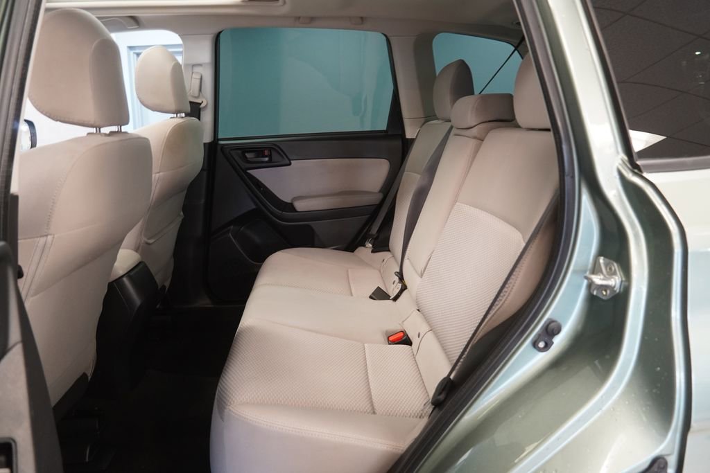 Used 2016 Subaru Forester 2.5i Premium image 25