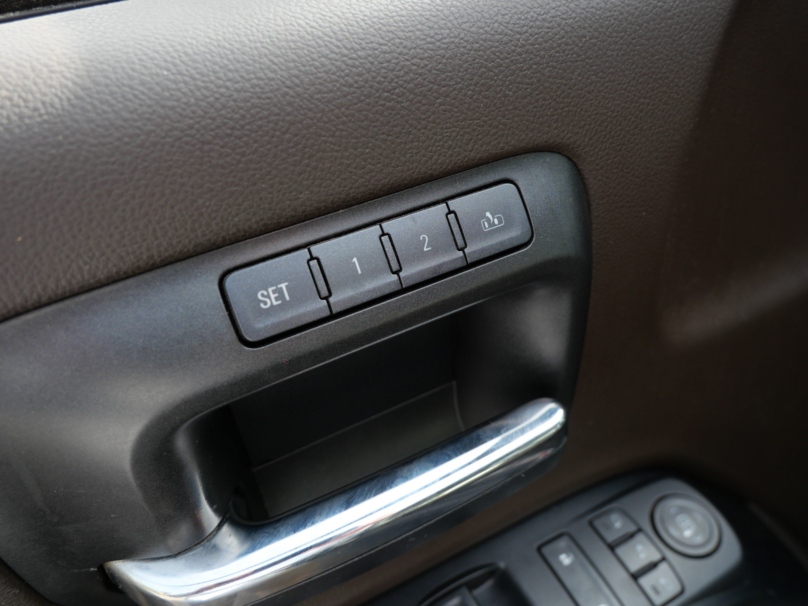 Used 2015 Chevrolet Silverado 3500 LTZ w/ Duramax Plus Package AWD/4WD image 24
