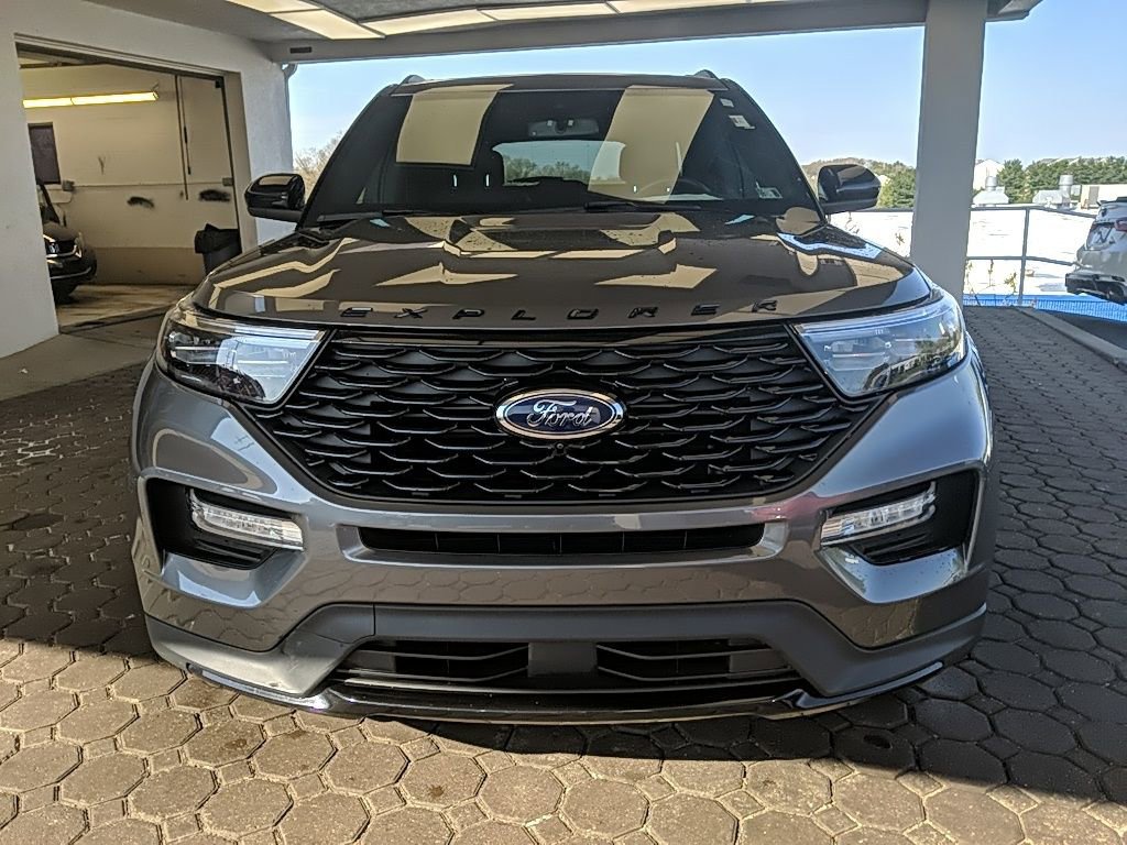 Used 2023 Ford Explorer ST-Line w/ Class IV Trailer Tow Package video 2