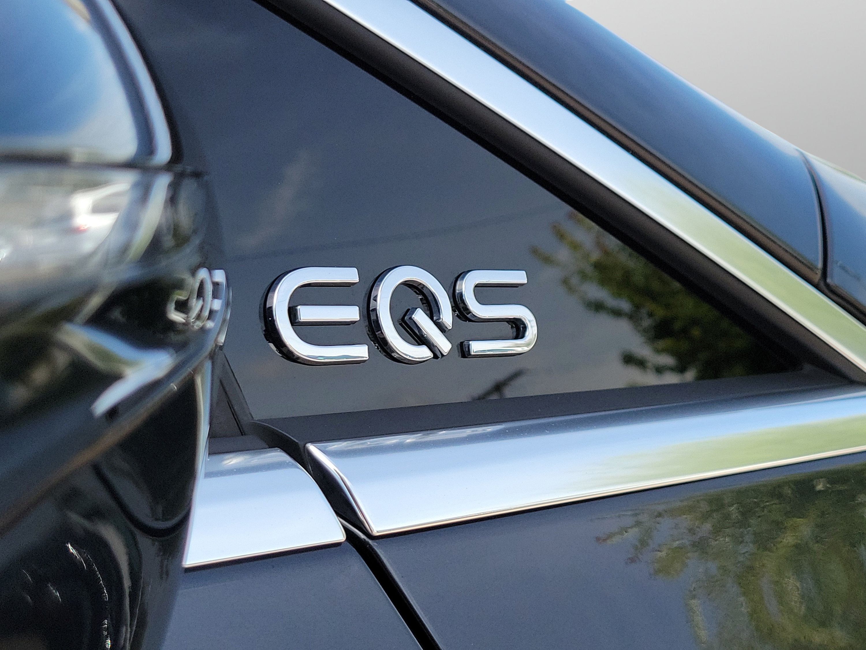 Certified 2024 Mercedes-Benz EQS 580 4MATIC Sedan image 31