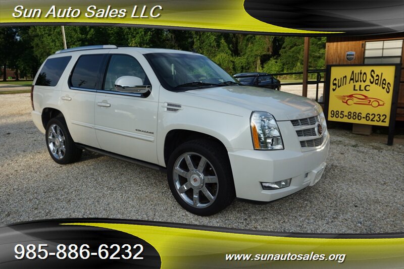 Used 2014 Cadillac Escalade Premium RWD image 13