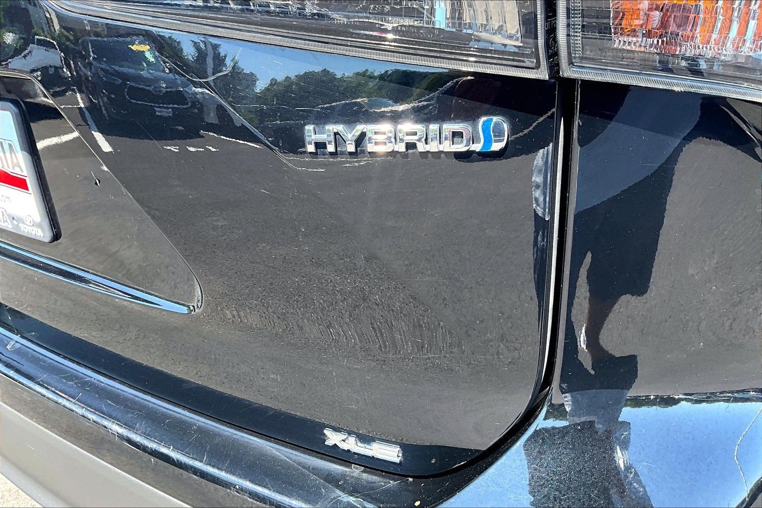 Used 2021 Toyota Highlander XLE AWD/4WD image 8