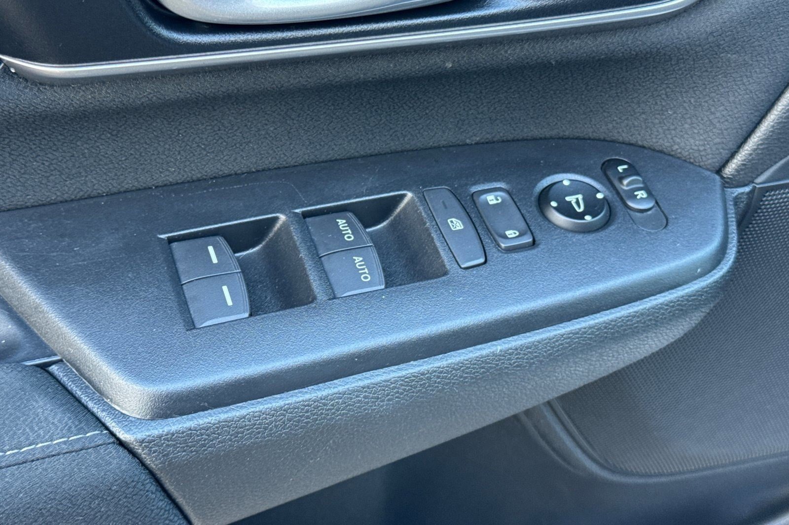 Certified 2022 Honda CR-V EX image 13