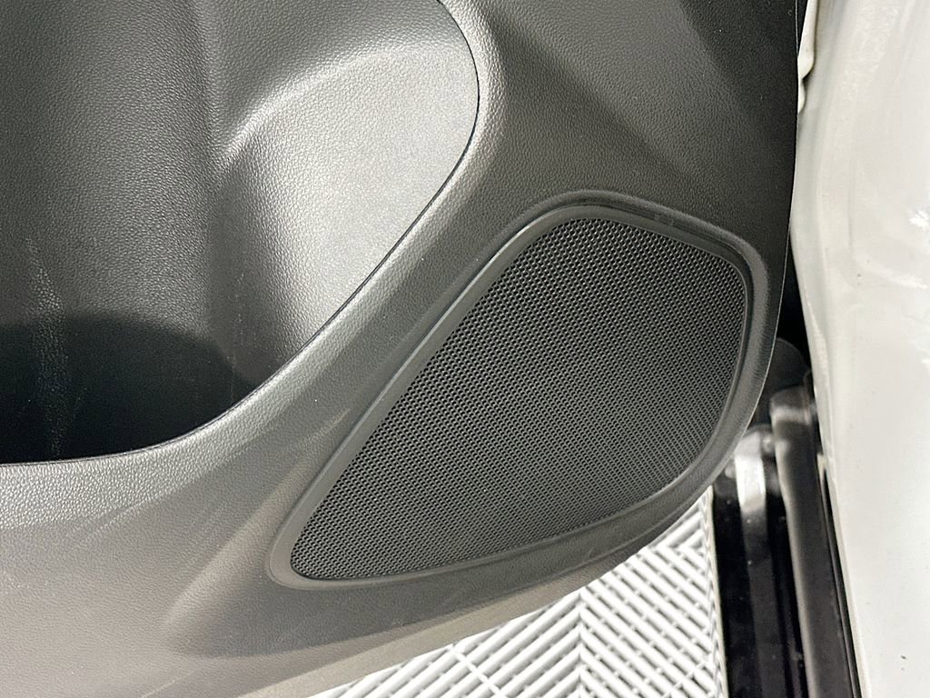 Used 2024 Buick Encore GX Sport Touring image 26