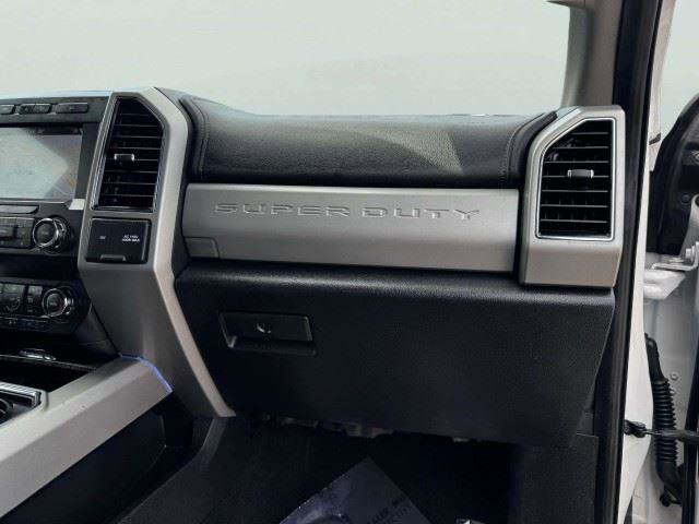 Used 2019 Ford F250 Lariat w/ Lariat Ultimate Package AWD/4WD image 58