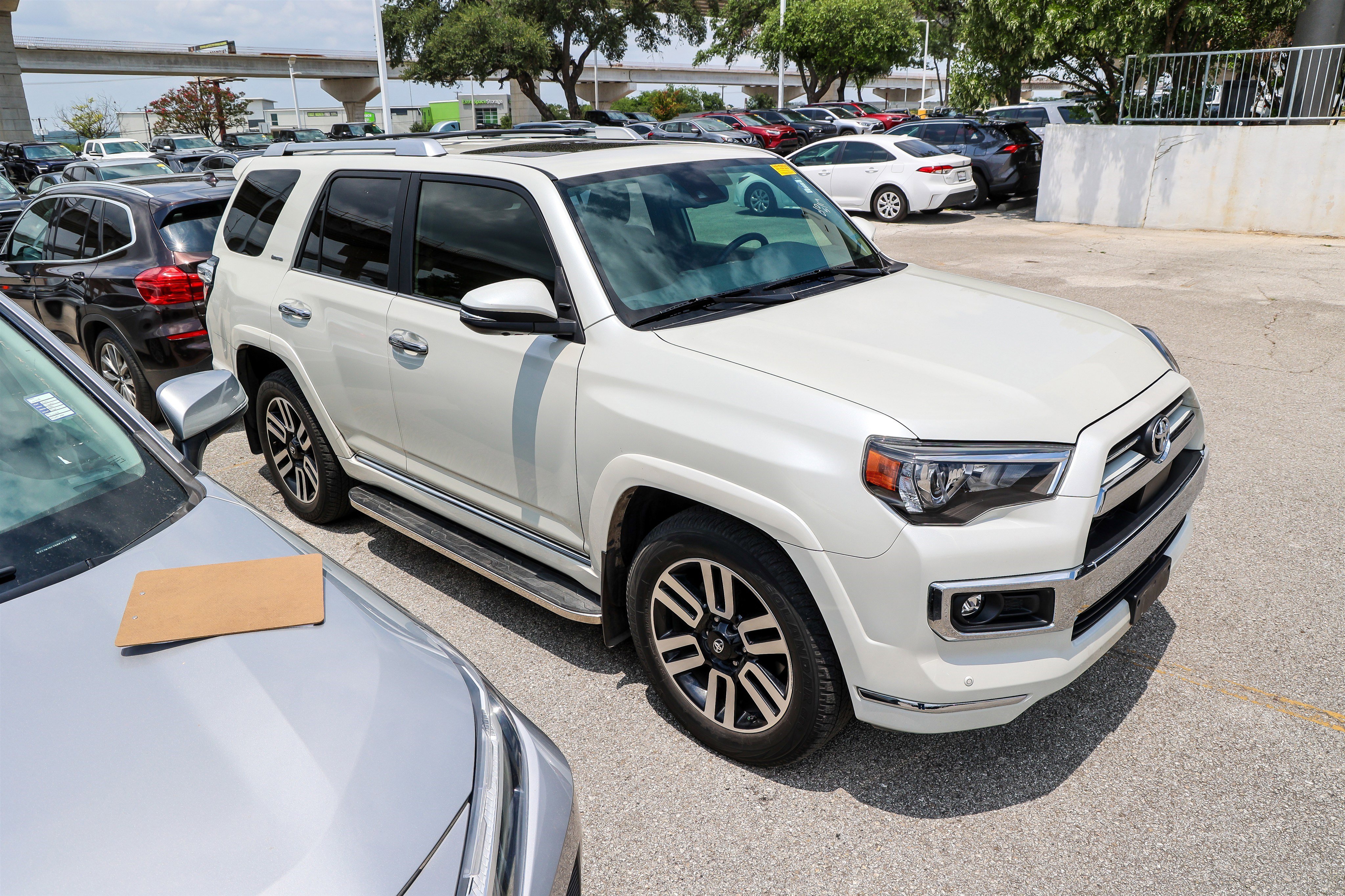 Used 2023 Toyota 4Runner Limited RWD image 7