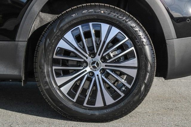 New 2025 Mercedes-Benz EQB 300 4MATIC image 10