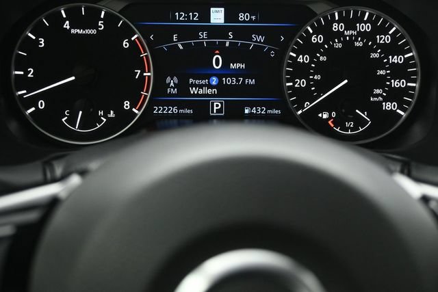 Used 2020 Nissan Altima 2.0 Platinum FWD image 13