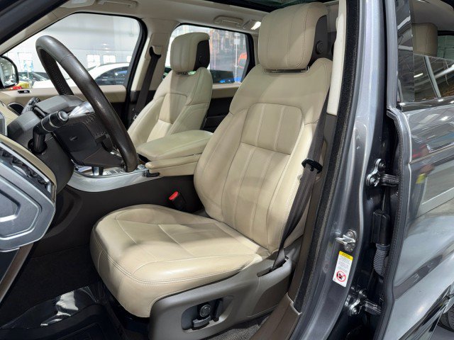 Used 2019 Land Rover Range Rover Sport HSE AWD/4WD image 46