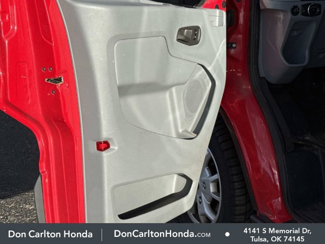 Used 2015 Ford Transit 150 XLT RWD image 7