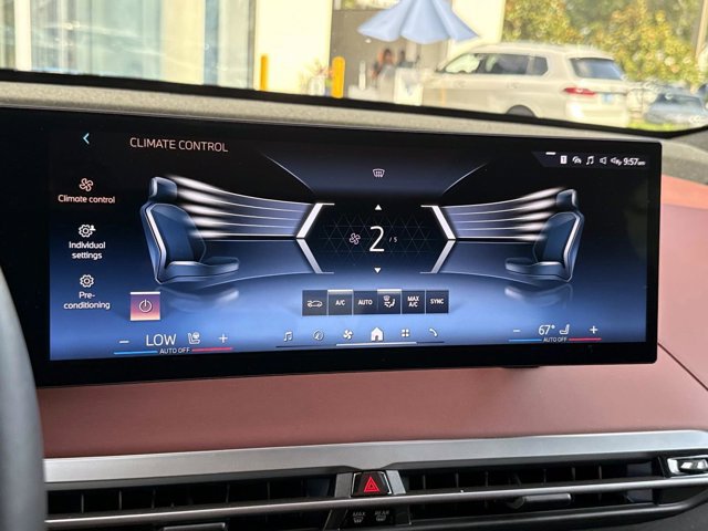 Used 2026 BMW iX xDrive45 w/ M Sport Package AWD/4WD image 28