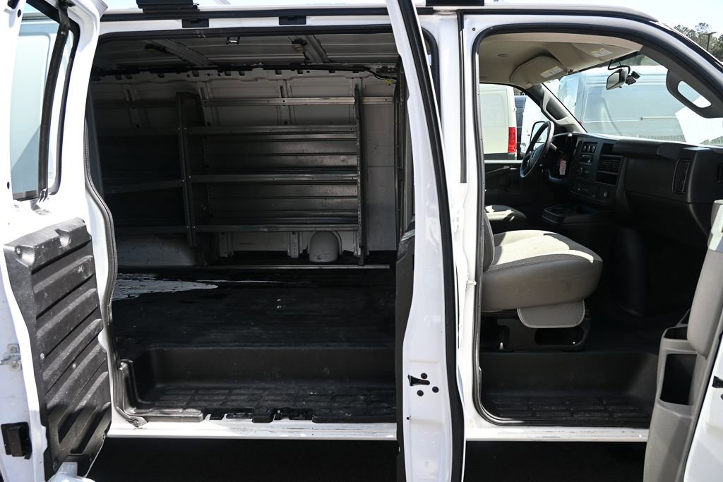 Used 2020 GMC Savana 2500 w/ Driver Convenience Package image 19