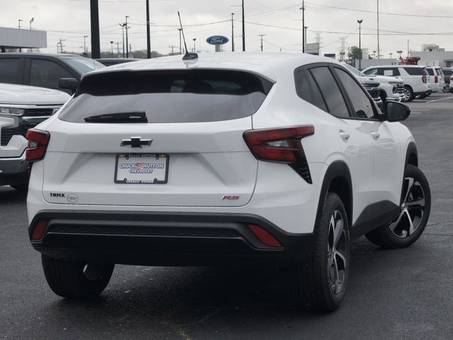 New 2026 Chevrolet Trax RS w/ Sunroof Package image 10