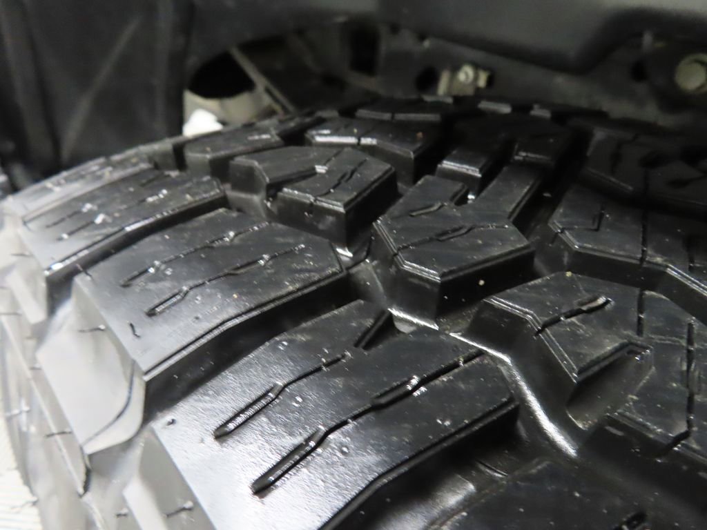 Used 2024 Ford F250 Platinum image 8