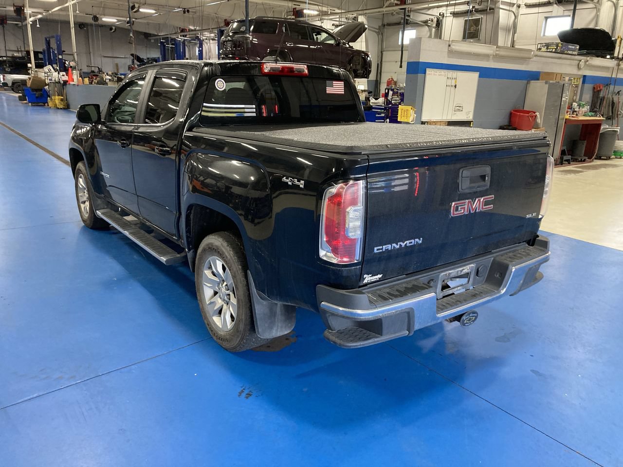Used 2016 GMC Canyon SLE w/ Trailering Package AWD/4WD image 5