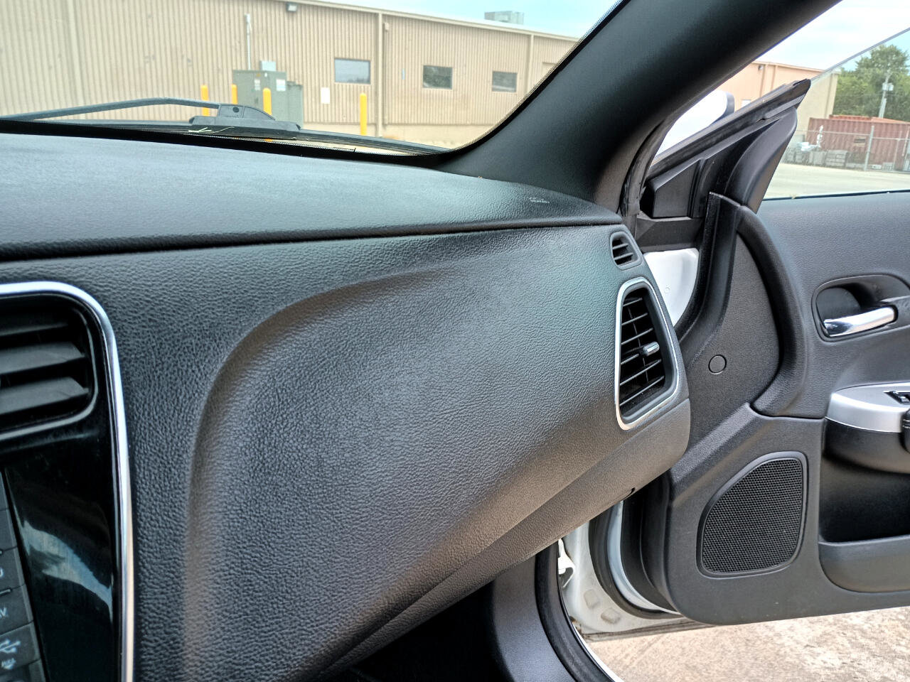 Used 2013 Chrysler 200 S image 20