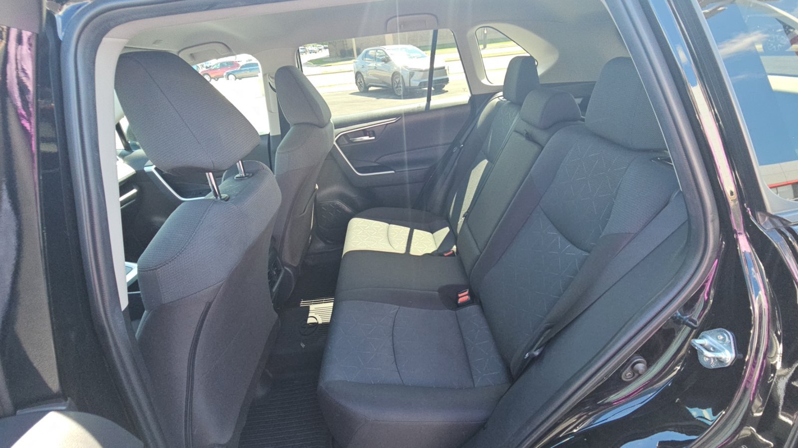 Certified 2025 Toyota RAV4 XLE AWD/4WD image 27