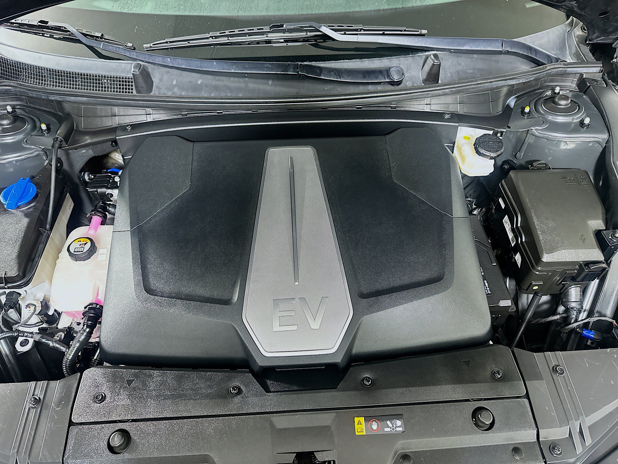 Used 2023 Kia EV6 Wind RWD image 33