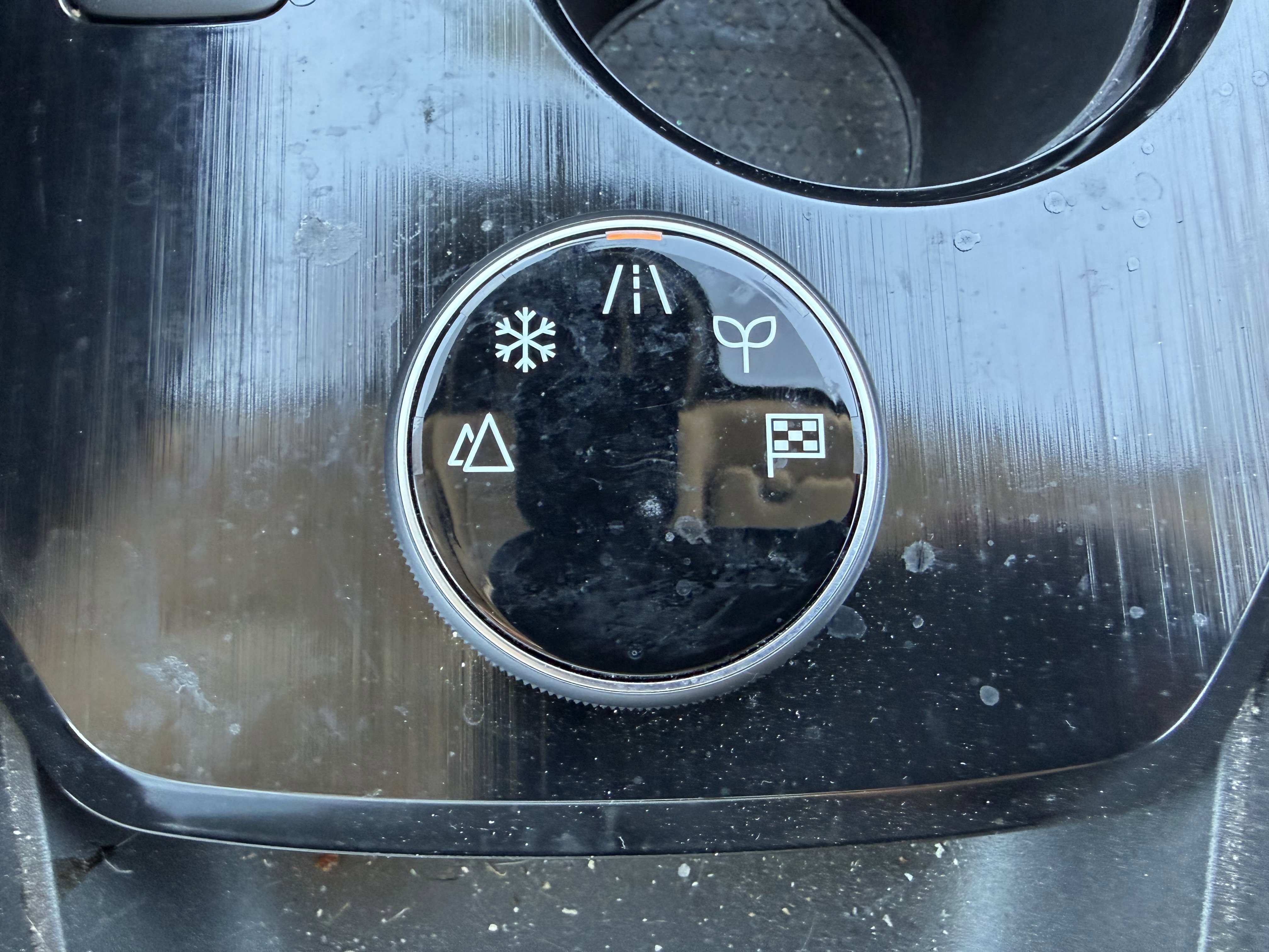 Used 2023 Nissan Rogue S image 16