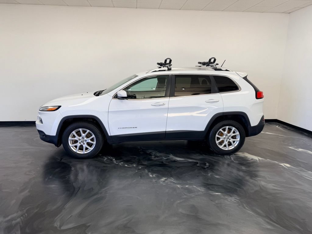 Used 2014 Jeep Cherokee Latitude w/ Cold Weather Group AWD/4WD image 18
