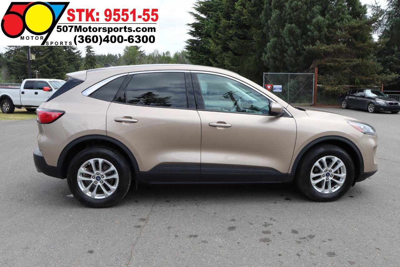 Used 2021 Ford Escape SE w/ Convenience Package AWD/4WD image 9