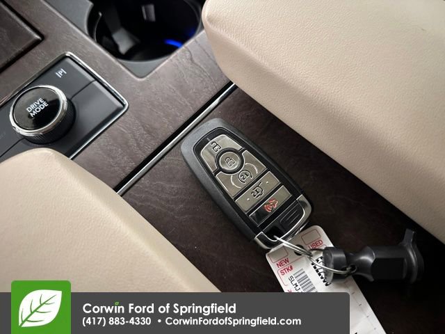 Used 2024 Lincoln Navigator Reserve image 15