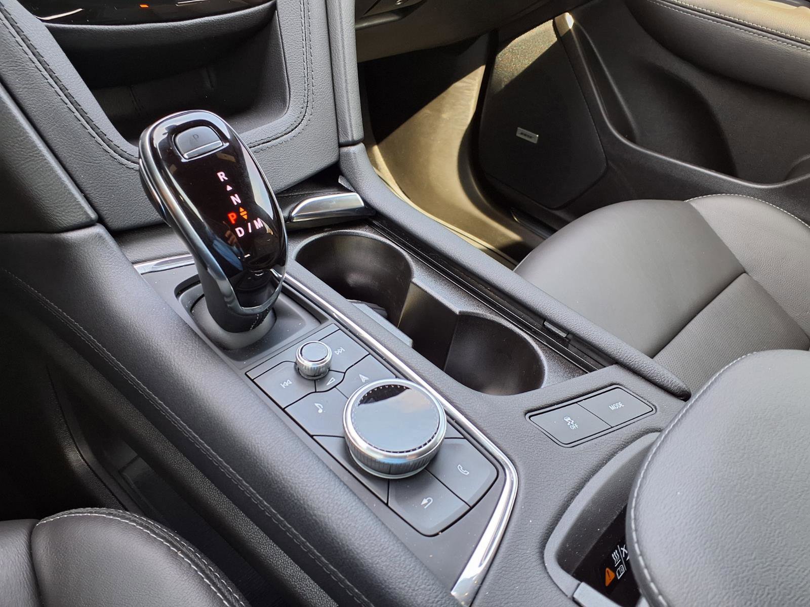 Certified 2025 Cadillac XT5 Premium Luxury w/ Technology Package image 15