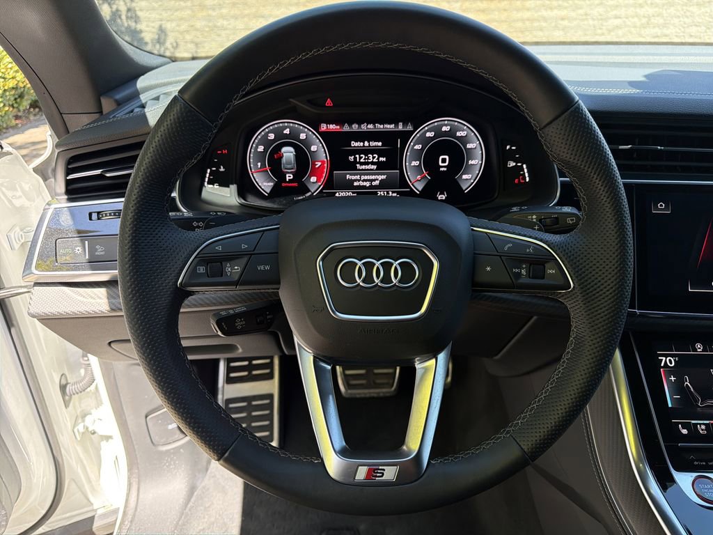 Used 2024 Audi SQ8 Premium Plus image 26