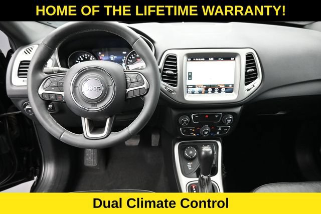 Used 2021 Jeep Compass Latitude AWD/4WD image 15
