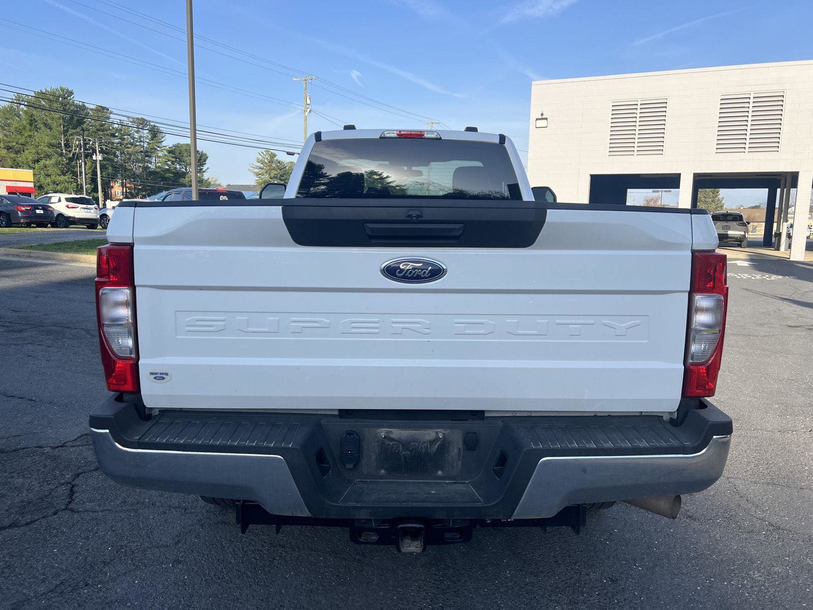 Used 2022 Ford F250 XL w/ Power Equipment Group image 3