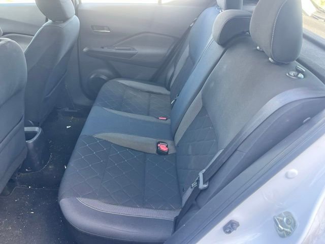 Used 2019 Nissan Kicks SV image 12