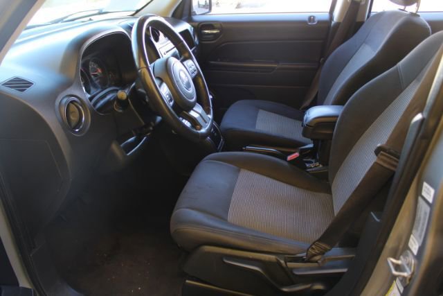Used 2017 Jeep Patriot Latitude image 8