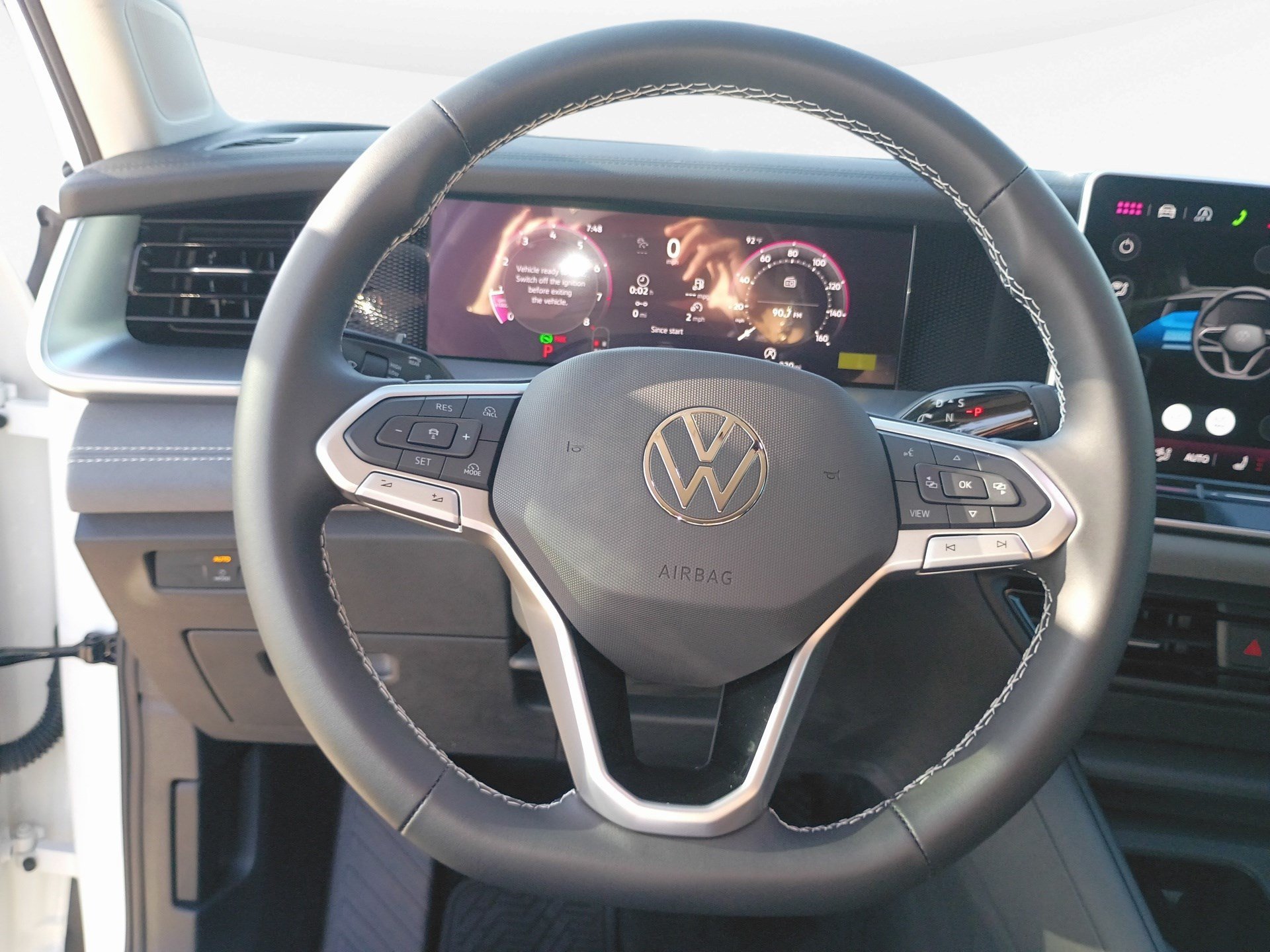 New 2026 Volkswagen Tiguan SE FWD image 12