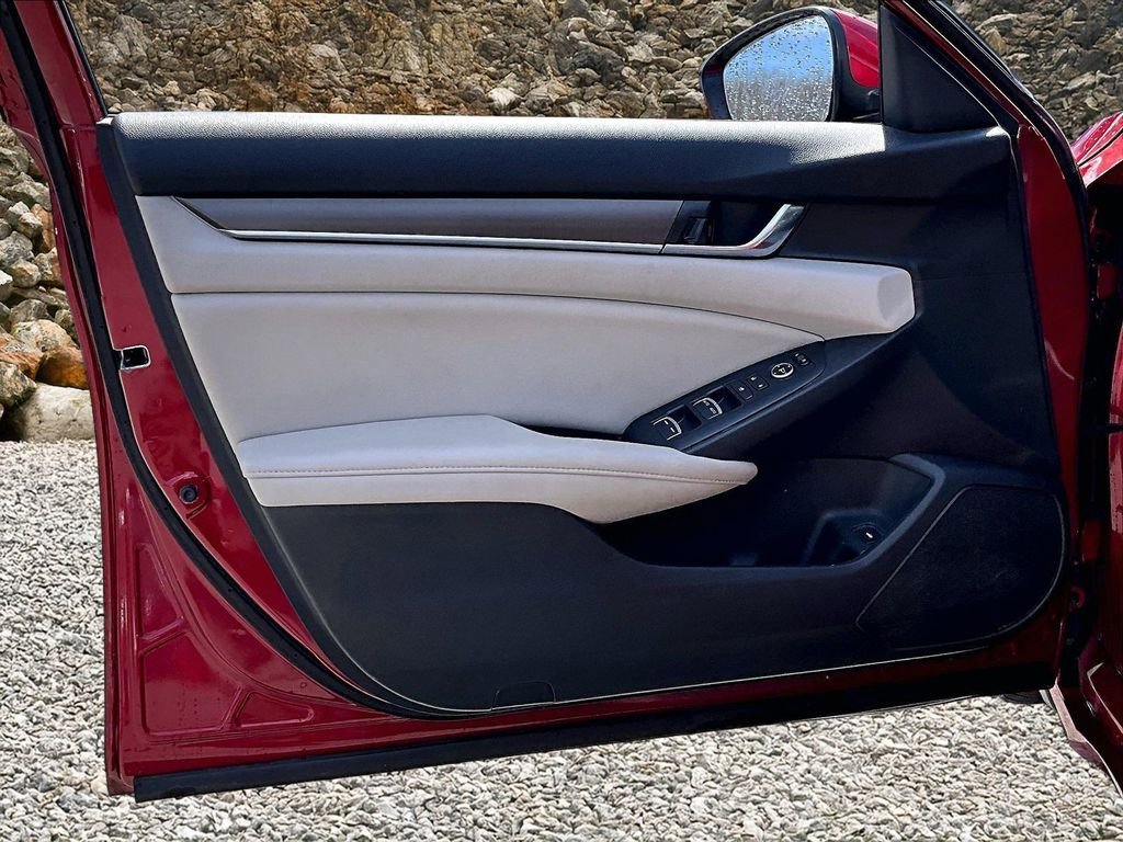 Used 2020 Honda Accord LX image 12