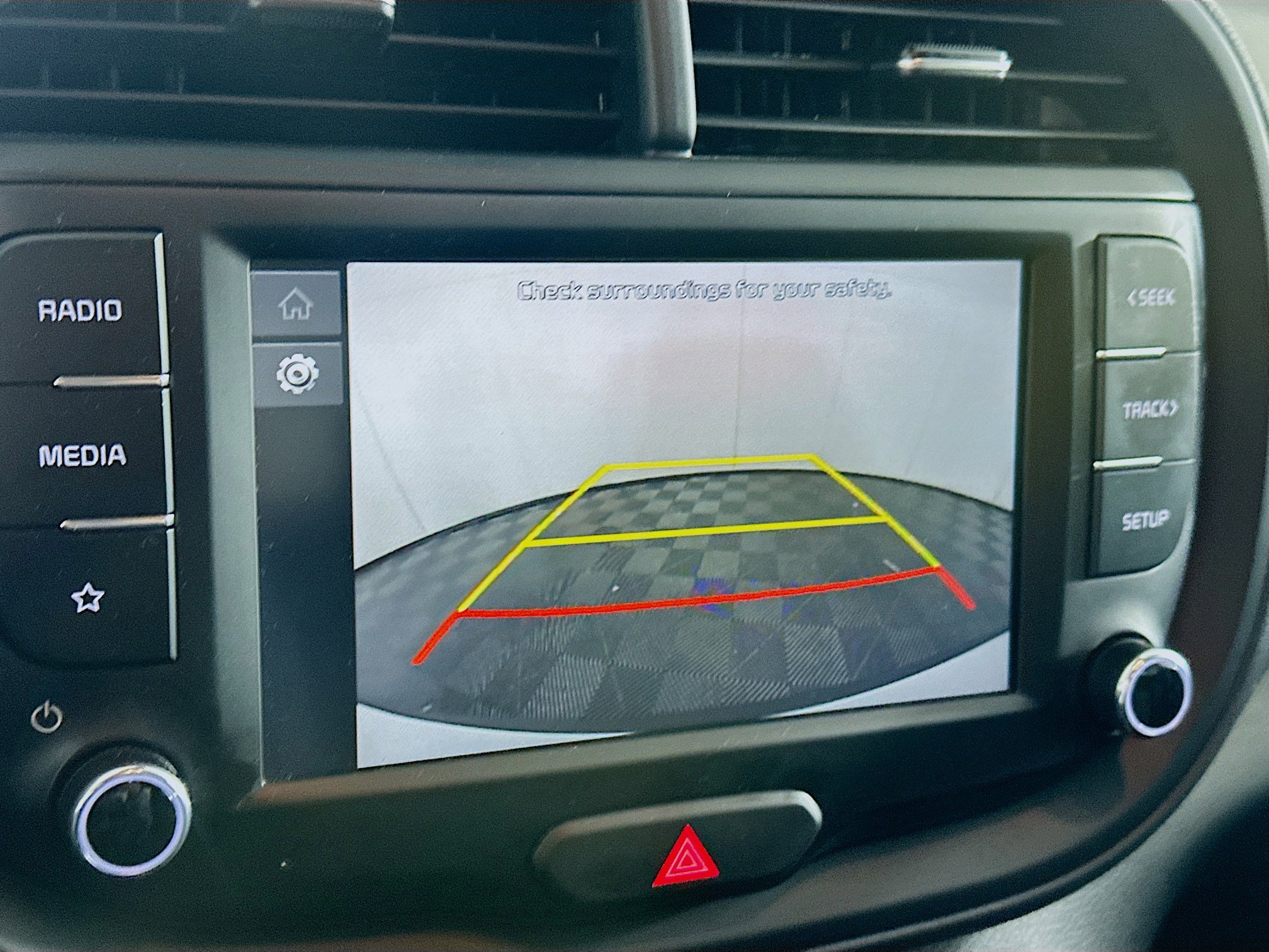 Used 2025 Kia Soul LX w/ LX Technology Package FWD image 22