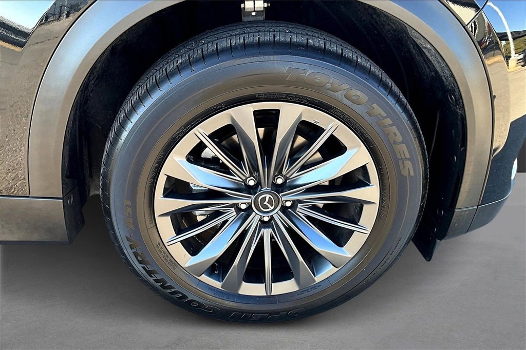 Certified 2025 MAZDA CX-70 3.3 Turbo w/ Preferred Package image 9