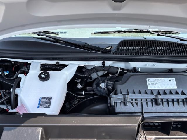 Used 2025 GMC Savana 2500 w/ Driver Convenience Package RWD image 22