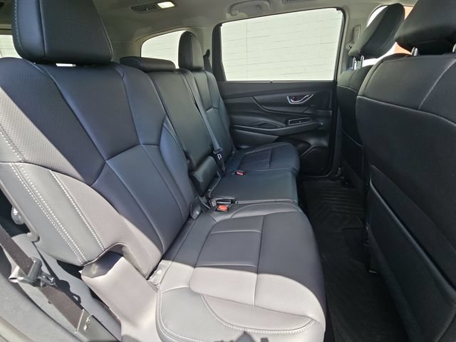 Used 2023 Subaru Ascent Limited AWD/4WD image 29