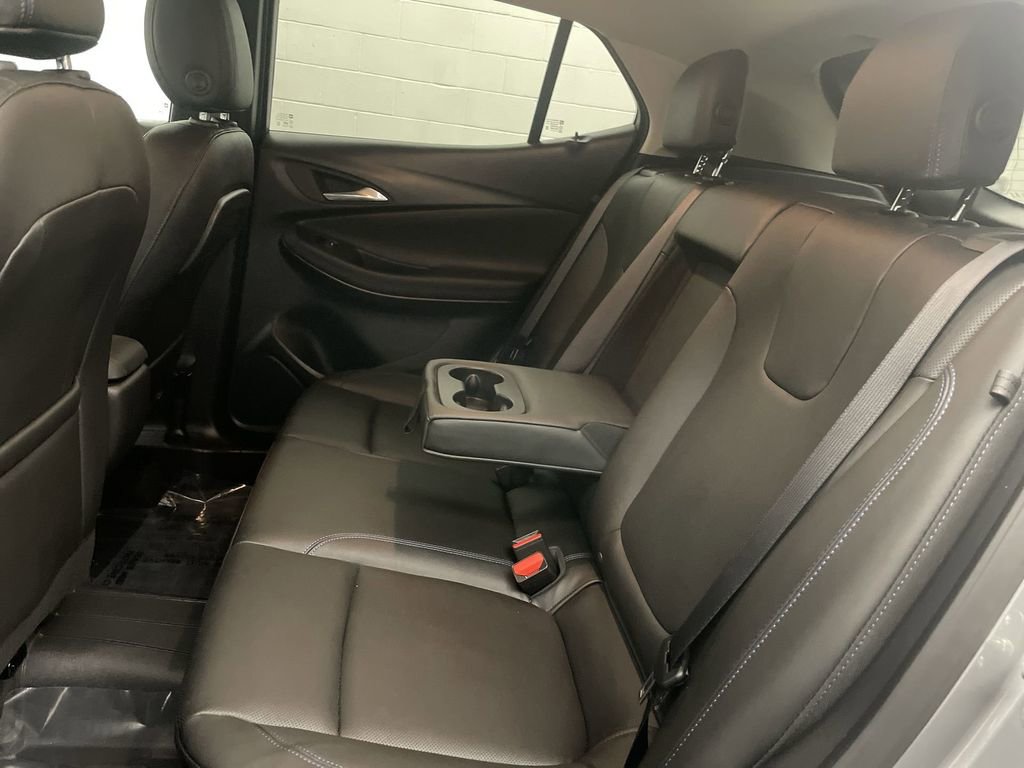 Used 2025 Buick Encore GX Sport Touring w/ Comfort Package image 17