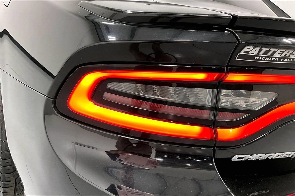 Used 2017 Dodge Charger R/T RWD image 35