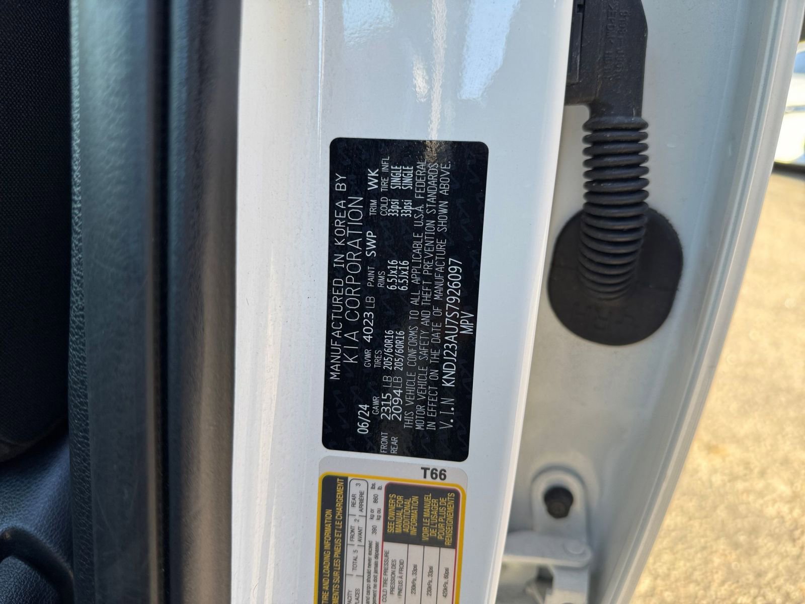 Used 2025 Kia Soul LX w/ LX Technology Package image 23