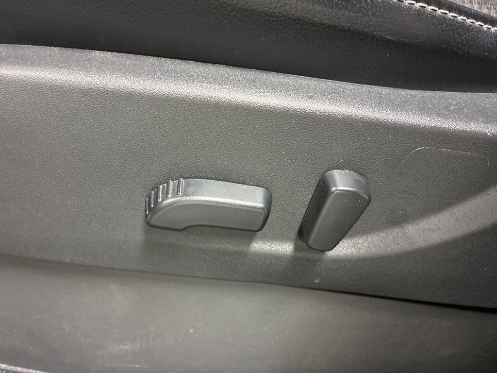 Used 2024 Nissan Frontier SL w/ Technology Package image 10