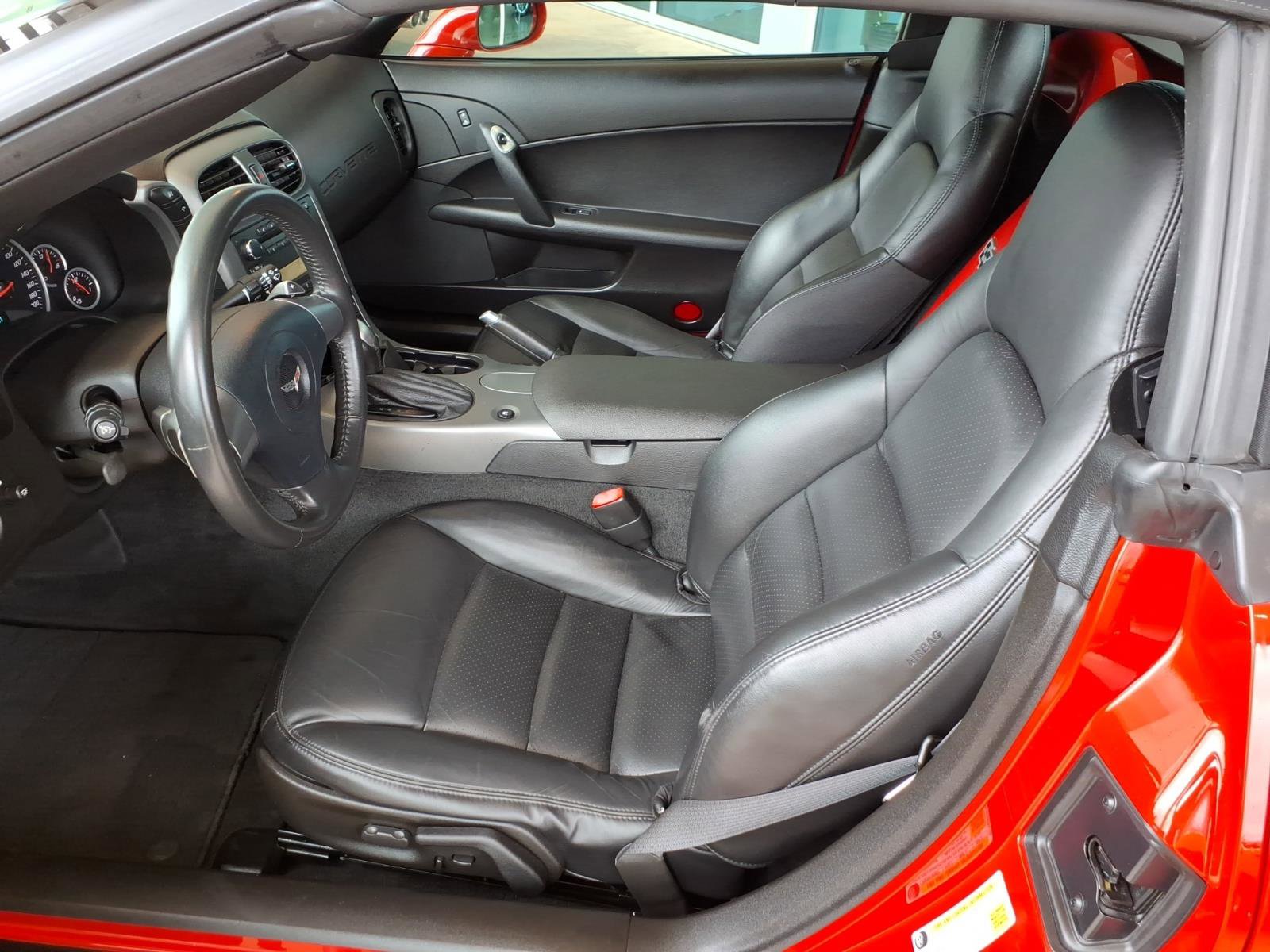 Used 2007 Chevrolet Corvette Convertible RWD image 11