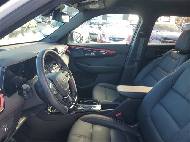 Certified 2024 Chevrolet TrailBlazer RS w/ Driver Confidence Package image 15