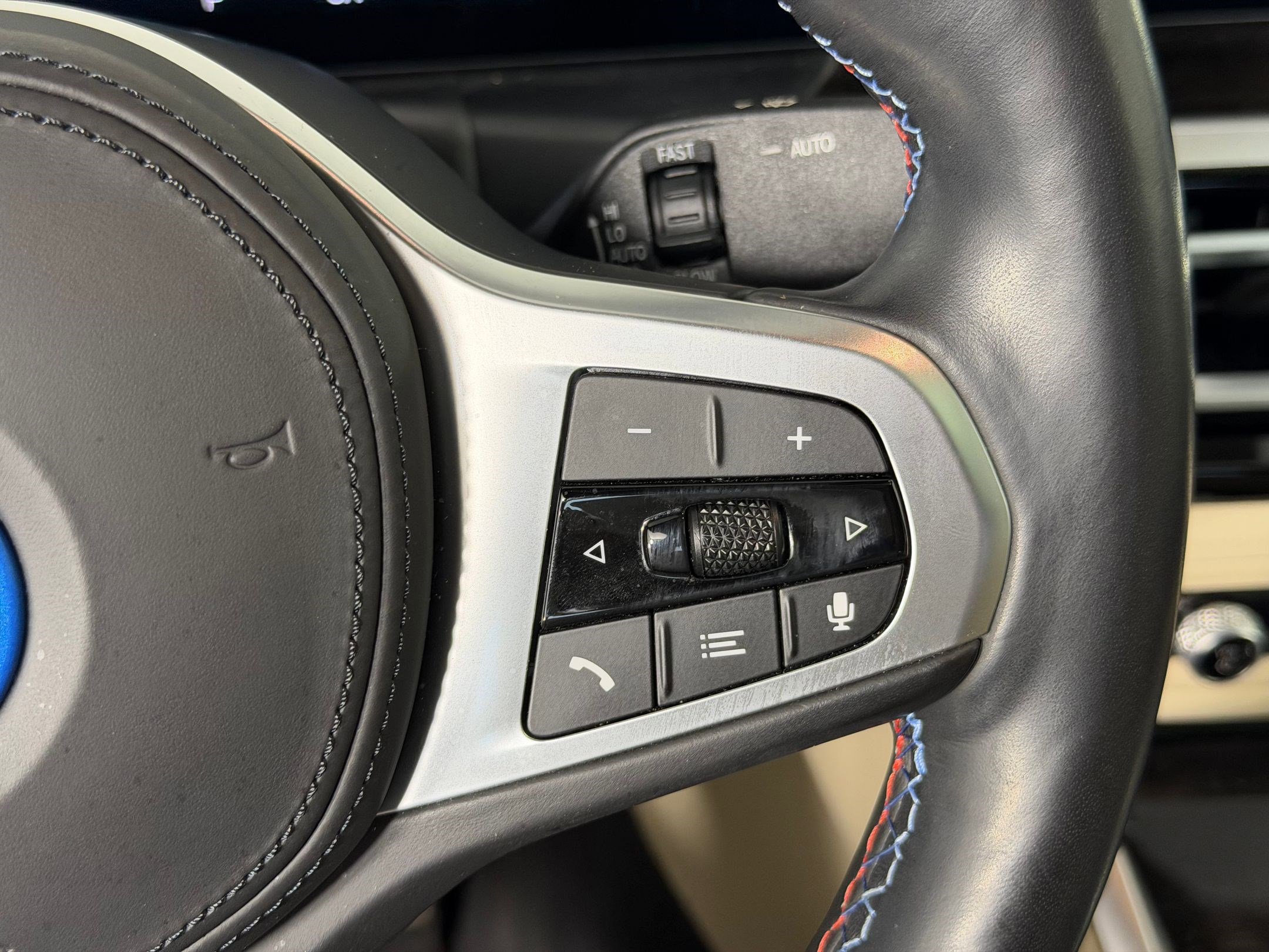 Certified 2023 BMW i4 M50 w/ Premium Package image 27